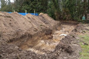 У Львові на Марсовому полі почали ексгумацію давніх поховань (ФОТО)