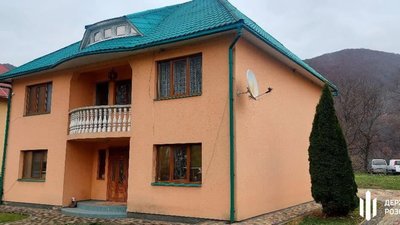 На Закарпатті лісничий приховав у декларації майно на понад 9,6 млн грн