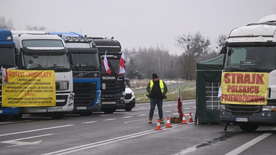 Польські фермери припинили блокування пункту пропуску на кордоні зі Львівщиною