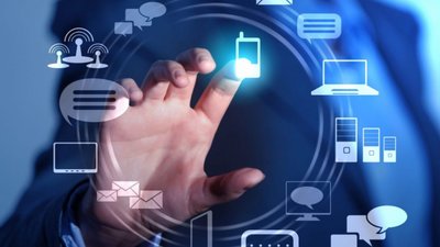 Зеленський підписав закон про збір даних з усіх реєстрів до ЄІССС: тут буде повна картина про кожного громадянина