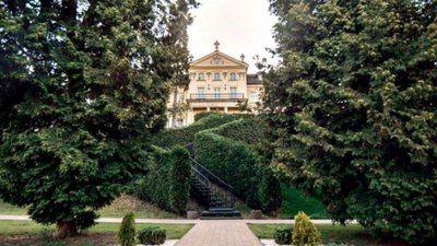 Митрополичі сади та бібліотеку Шептицького офіційно повернули УГКЦ