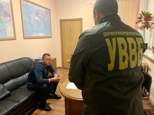 На Львівщині неплатник аліментів хотів потрапити в Польщу за допомогою хабара