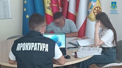 Колишнього заступника сільради на Львівщині підозрюють у шахрайстві з антидроновою технікою для ЗСУ