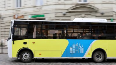 На Львівщині через ремонт траси М-09 автобус № 62 тимчасово курсуватиме зі змінами