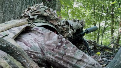 "Спринтери", "осліки", "мухомори": снайпери 80-ї бригади розповіли про нові тактики росіян на передовій (ВІДЕО)