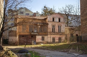 У Львові на місці історичної вілли збудують багатоповерхівку з паркінгом (ФОТО)