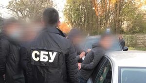 У Львові працівники СБУ затримали на хабарі інспектора патрульної поліції