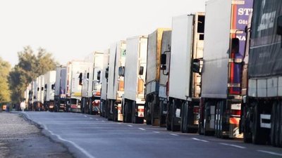 Увага! Поляки почали блокування пункту пропуску «Медика - Шегині»