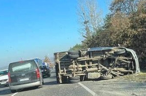 На Львівщині перекинувся автомобіль