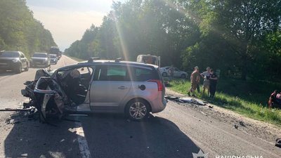 У Львівській області внаслідок автозіткнення загинули троє людей (ФОТО)