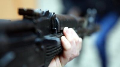 У Хмельницькому військовослужбовець відкрив стрільбу з балконy квартири