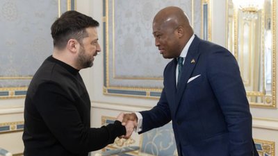 Гана просить Зеленського звільнити полонених громадян своєї країни, які воювали на боці РФ