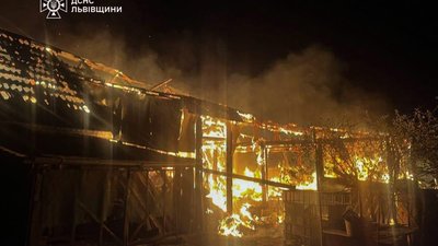 У Львівській області горіло господарство