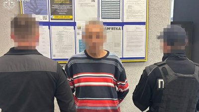 Понад 120 ударів ножем: у Львові чоловіка підозрюють у вбивстві колишньої дружини та сина (ФОТО)
