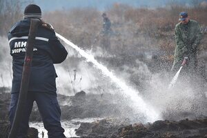 На Львівщині ліквідували займання двох торфовищ