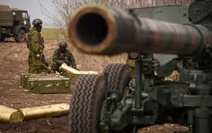 ООС: Бойовики били з артилерії і мінометів, 2 поранених