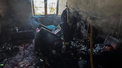 У Бориславі горіла квартира: рятувальники врятували 30-річну жінку