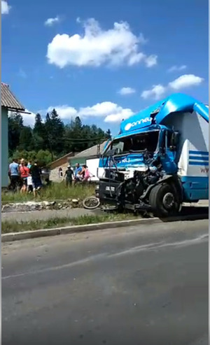 На трасі Київ - Чоп сталася ще одна ДТП: відео з місця пригоди