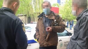 Львівські патрульні затримали грабіжника ще до заявлення про злочин