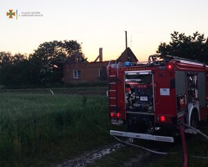 Поблизу Львова горів житловий будинок