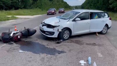 На Львівщині у ДТП зіткнулися мотоцикл та авто