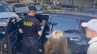НАБУ та САП викрили корупцію на закупівлі БПЛА та РЕБ