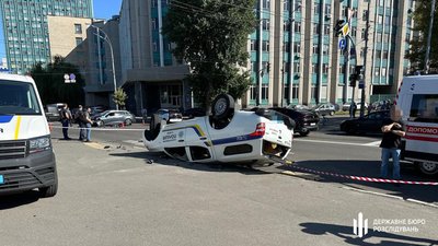 У Києві в ДТП загинув поліцейський