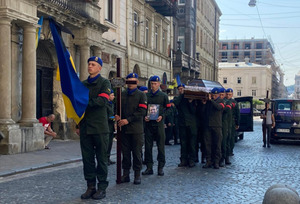 У Львові попрощалися з двома Героями (ФОТО)