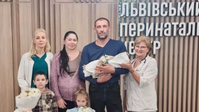 У Львові народився хлопчик вагою 5,4 кілограма