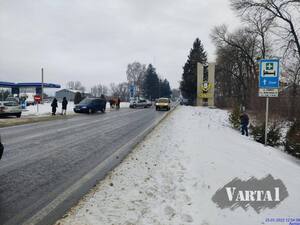 На Львівщині зіткнулися три автомобілі