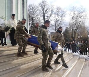 Небесне воїнство поповнилось ще одним ангелом: Львівщина попрощалися з загиблою 21-річною військовою (ФОТО)