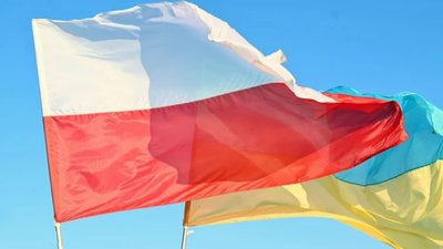 У Польщі 18-річний українець з ножем напав на польку