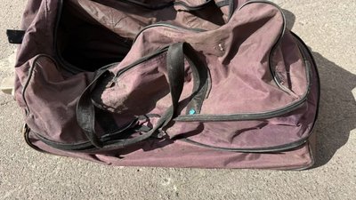 Смерть немовляти у Львові: поліція просить допомогти ідентифікувати речі зі сумки (ФОТО)