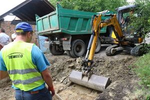 У Львові взялись за вулицю, яка не бачила ремонту 40 років (фото)