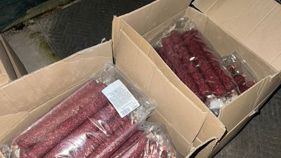 У військовій частині на Київщині після скарг на якість харчування викрили крадіжки продуктів на мільйони (ВІДЕО)