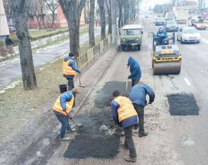 В міській раді розповіли, скільки ям ліквідували у Львові на дорогах (ФОТО)