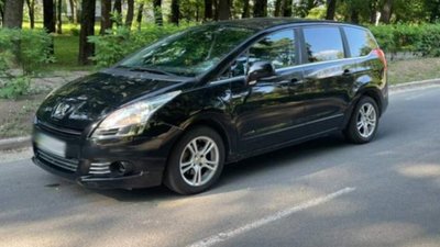 На Львівщині водій збив 11-річного хлопчика на електросамокаті