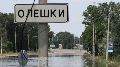 В окупованих Олешках підірвали авто з російськими військовими та працівниками ФСБ — ЗМІ