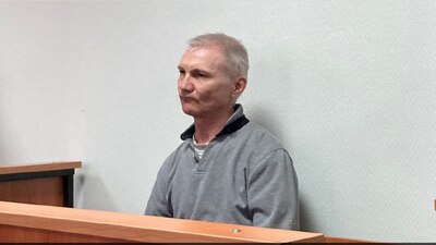 До двох років колонії засудили батька російської школярки, яка намалювала антивоєнний малюнок (ФОТО)