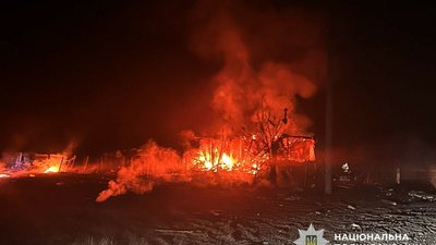 росія посилює удари по Україні під час роботи над мирним планом