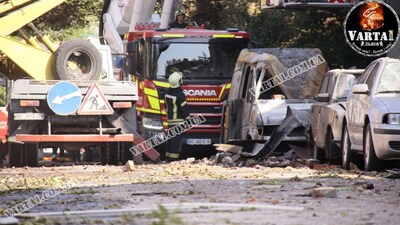 У Львові на вулиці Міхновських триває розбір завалів (ФОТО, ВІДЕО)