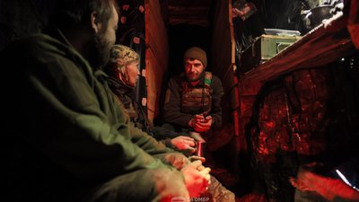 З’явилися унікальні світлини з передової оборони львівських піхотинців у Часовому Яру (ФОТО)