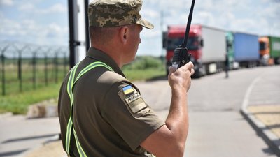 Тимчасово не працює пункт пропуску «Угринів»: прикордонники повідомили про технічну несправність