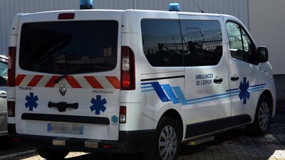 На Львівщину хотіли ввезти викрадене авто швидкої допомоги