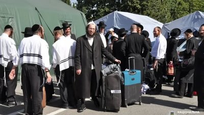 До України прибули 35 тисяч хасидів-паломників