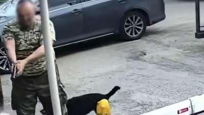 У Києві чоловік влаштував стрілянину через собаку
