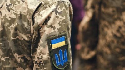 На Прикарпатті стався напад на ТЦК, мобілізовані втекли