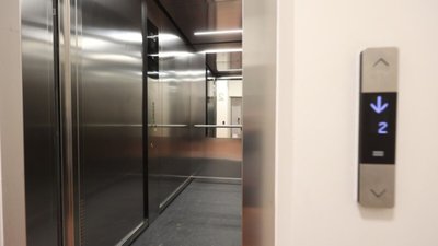 У Львові за добу зафіксовано 25 застрягань людей у ліфтових кабінах