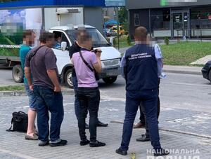 У Львові на хабарі попався представник фінансової компанії, який допомагав з дозволами для ломбардів (фото)