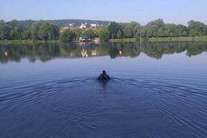 На Львівщині водолази дістали з води тіла двох молодих хлопців